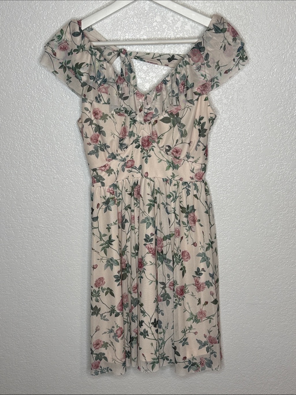 Mohito Pink Wild Roses Mesh Mini Dress Tie Back Size Small Feminine